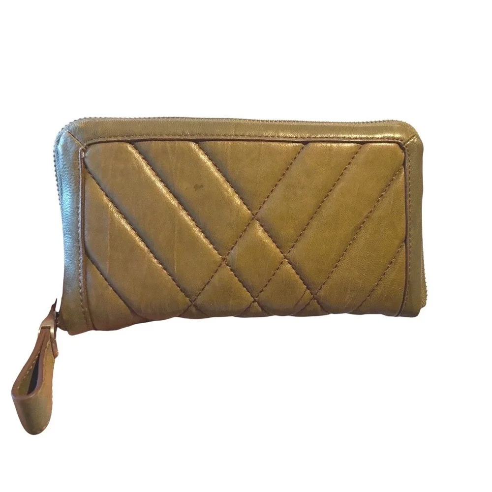 Perlina New York Olive Green Quilted Leather Zip Around Wallet Leopard‎ Lining